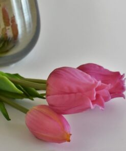umelé tulipány