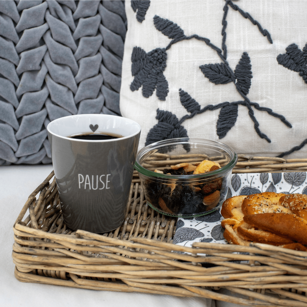Porcelánový hrnček PAUSE 330ml sivý