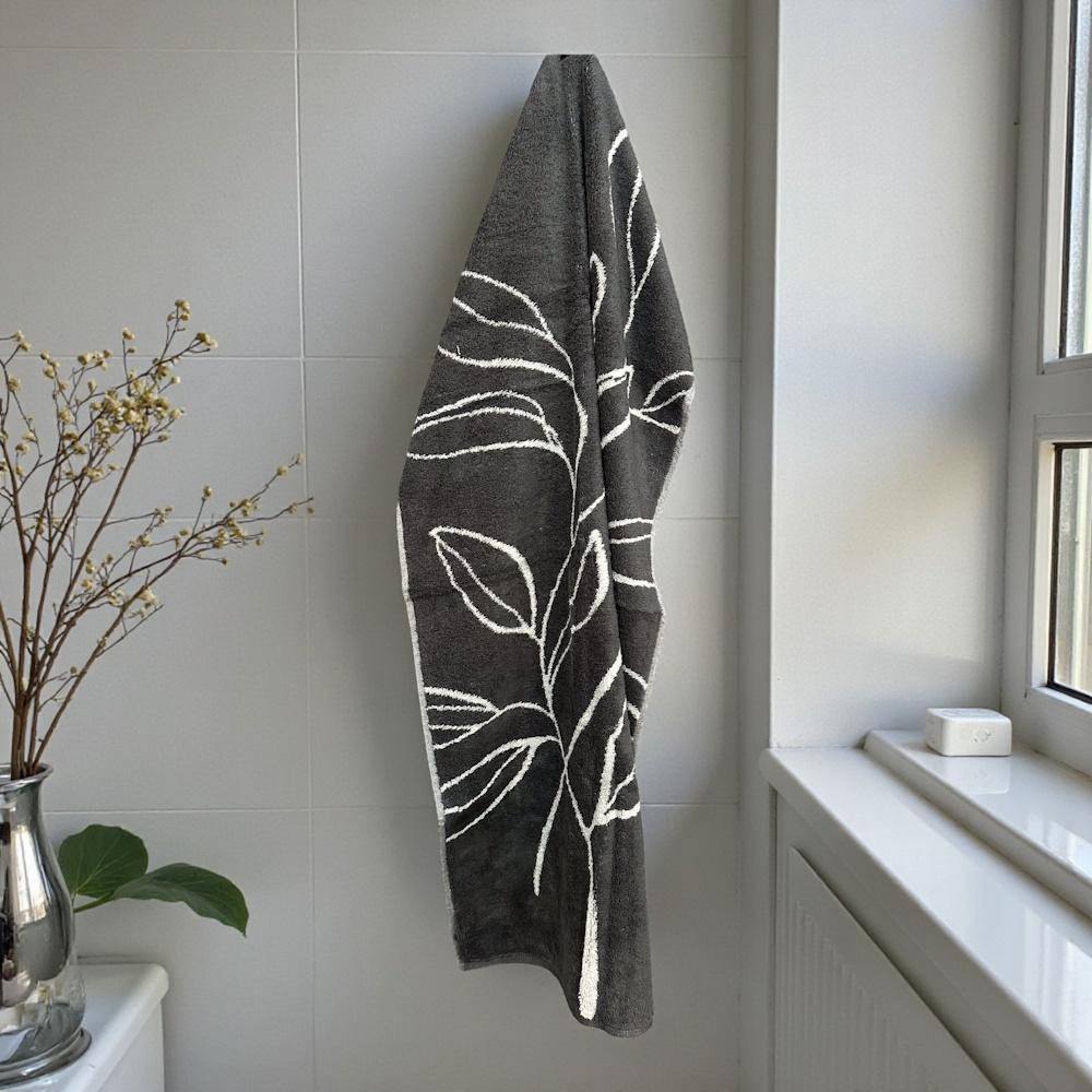 CAWO froté uterák 50x100cm Floral čierny – Obrázok 3